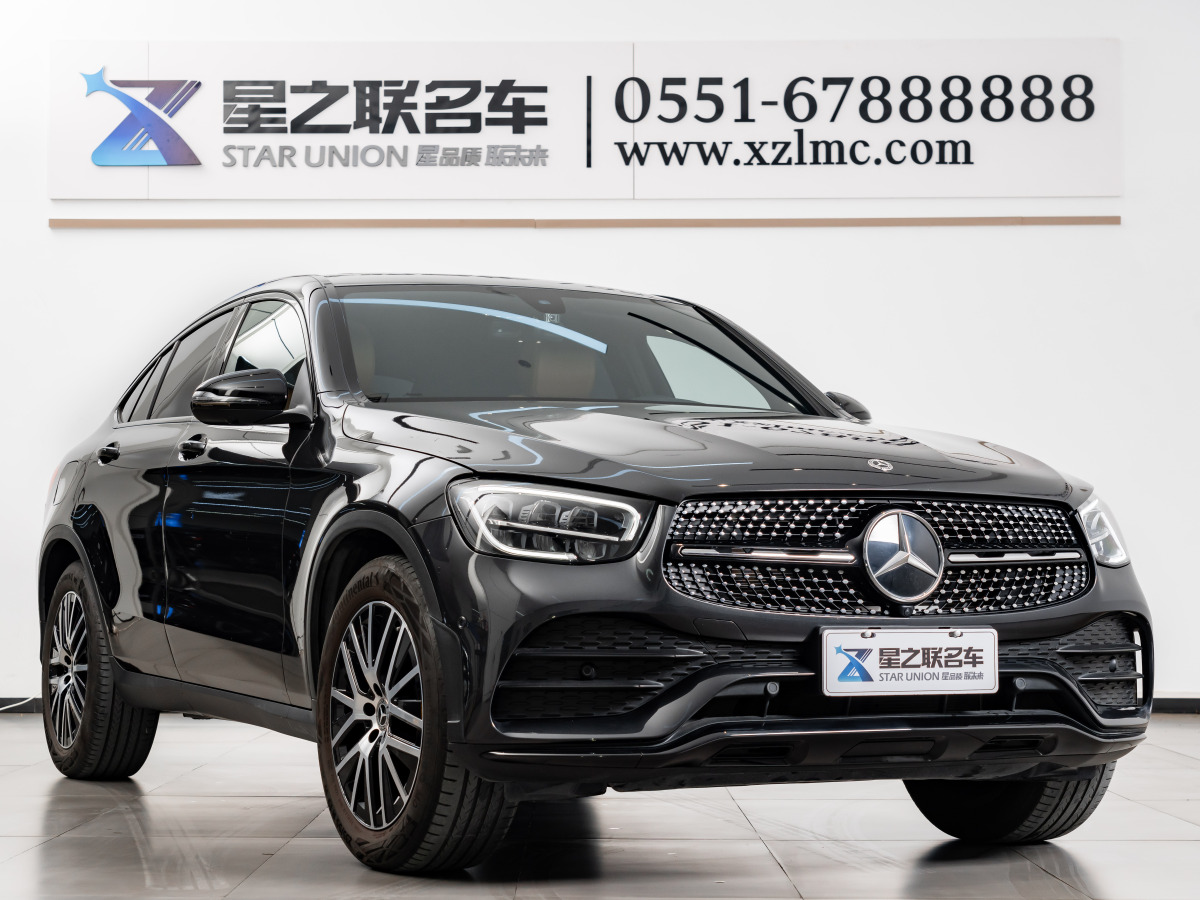 奔馳 奔馳GLC  2023款 改款 GLC 260 4MATIC 轎跑SUV圖片