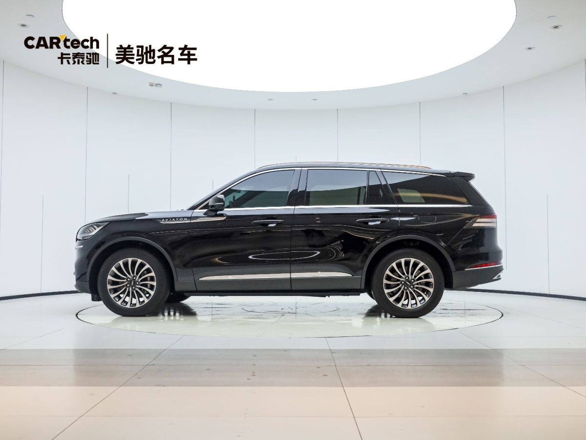 林肯 飛行家  2023款 3.0T V6 四驅(qū)尊雅巡航版 六座圖片