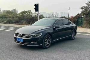 迈腾 大众 330TSI DSG 豪华型