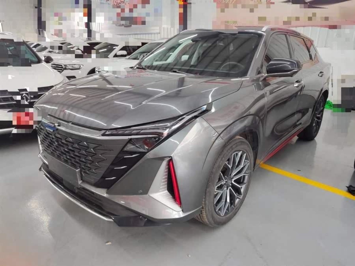長安歐尚 長安歐尚Z6  2022款 藍(lán)鯨 1.5T DCT智領(lǐng)型圖片