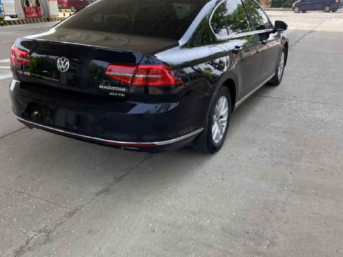 大眾 邁騰  2017款 280TSI DSG 領(lǐng)先型圖片