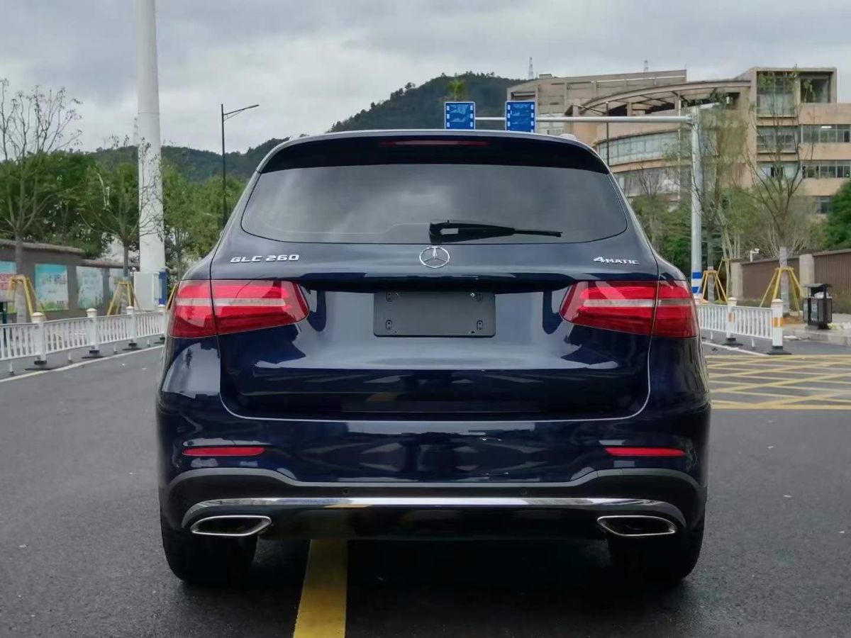 奔馳 奔馳glc 2017款 glc 300 4matic 豪華型圖片