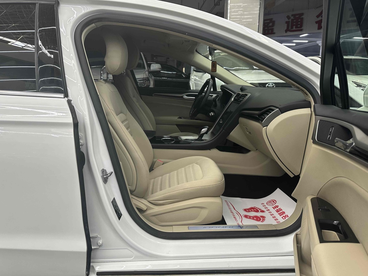 福特 蒙迪欧  2013款 1.5L GTDi180舒适型图片