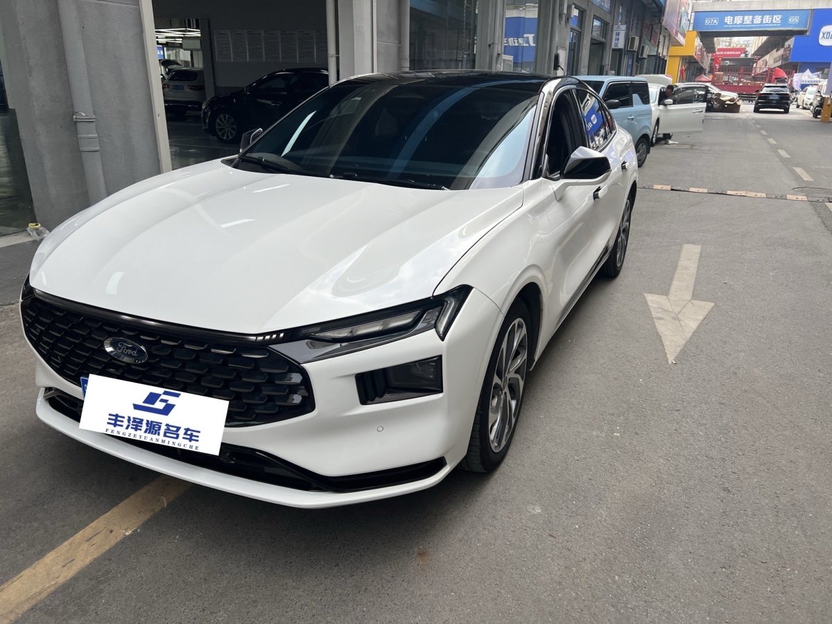 福特 蒙迪欧  2022款 改款 EcoBoost 245 至尊型图片