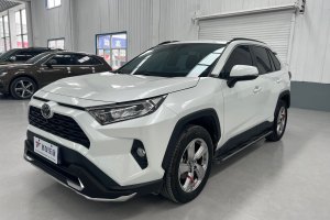 RAV4 丰田 荣放 2.0L CVT两驱风尚版