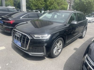 2023年3月 奧迪 奧迪Q7(進(jìn)口) 45 TFSI quattro S line運(yùn)動(dòng)型圖片