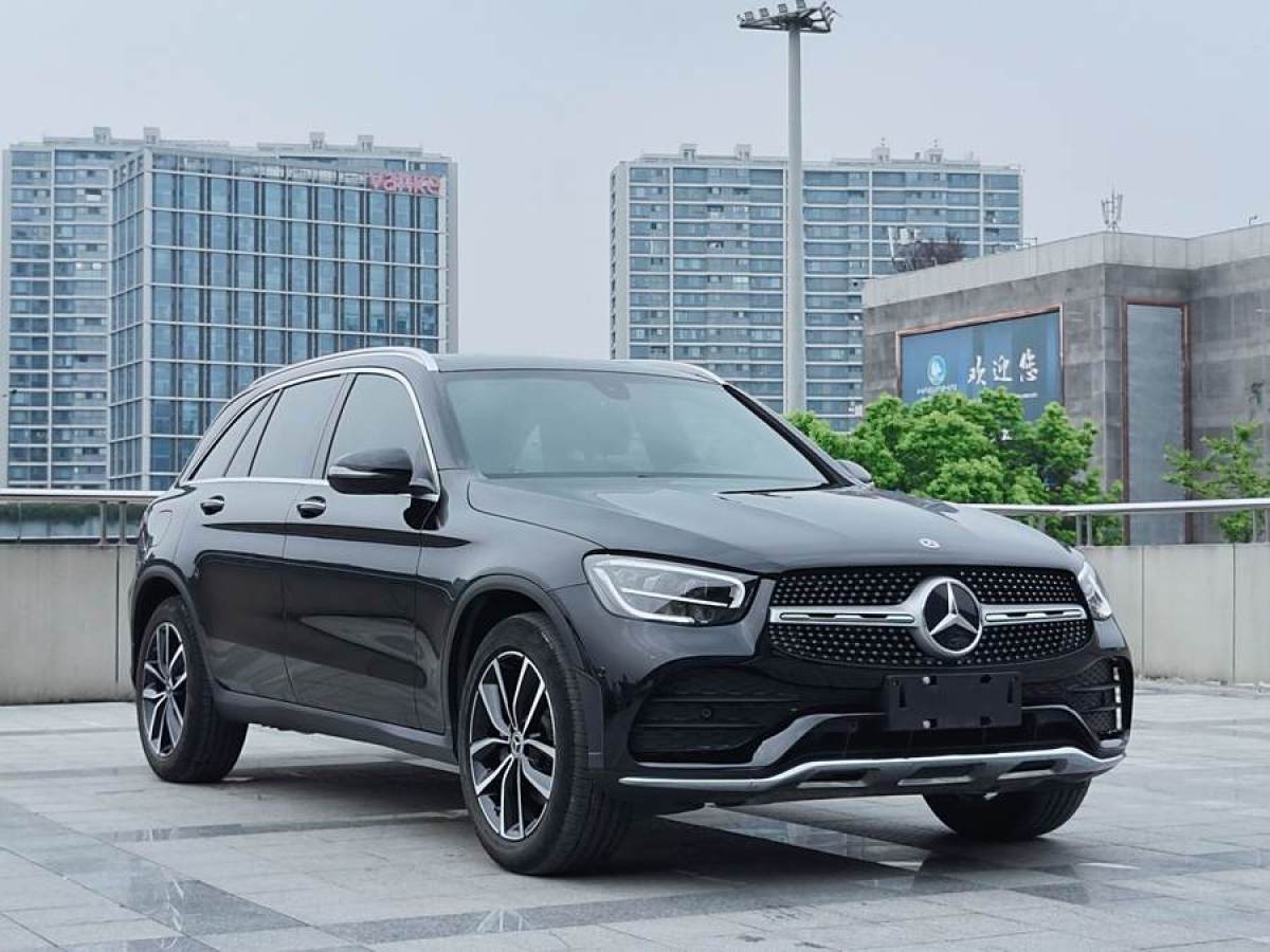 2022年1月奔馳 奔馳GLC  2021款 GLC 260 L 4MATIC 豪華型