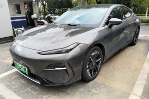 銀河E8 銀河 550km 后驅龍騰版