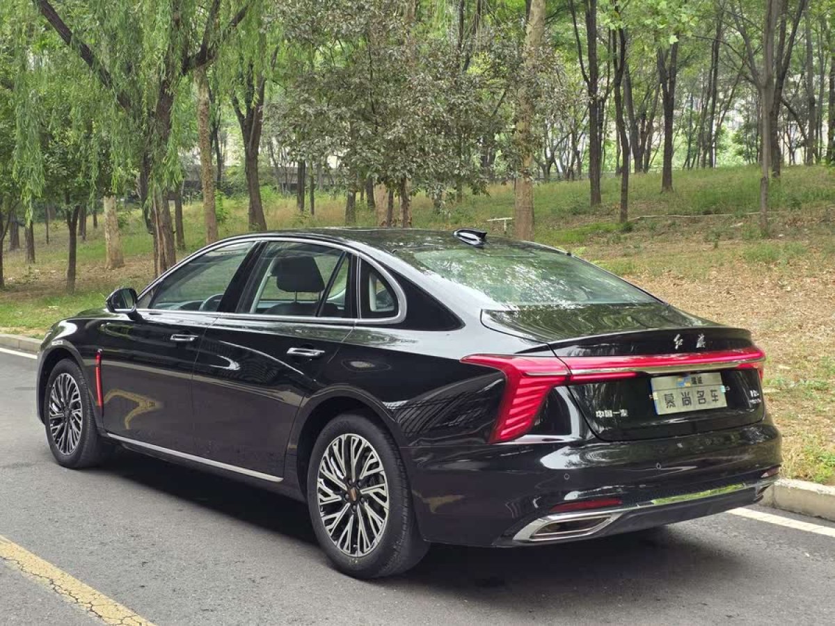 紅旗 H5  2024款 2.0T 自動智聯(lián)旗暢版圖片