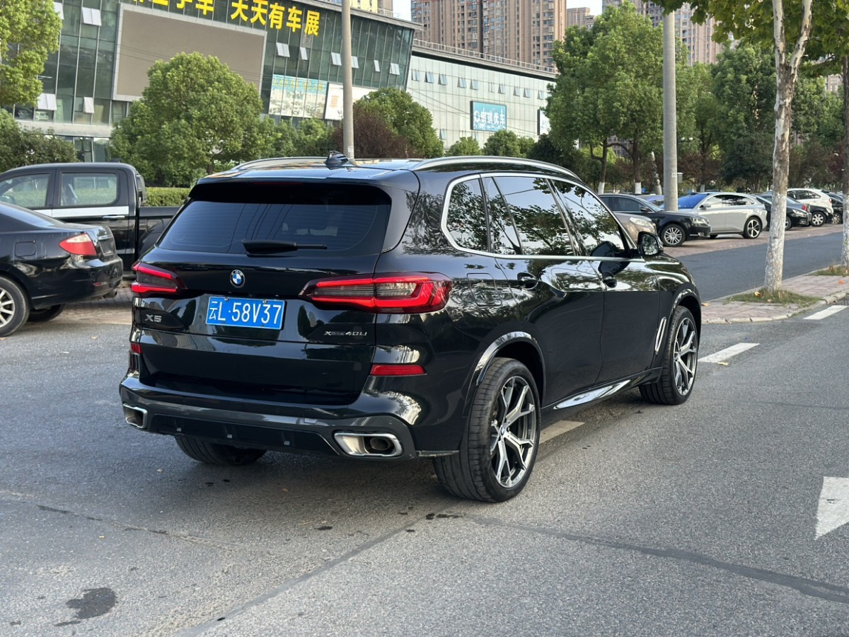 宝马 宝马X5  2022款 改款 xDrive 40Li M运动套装图片