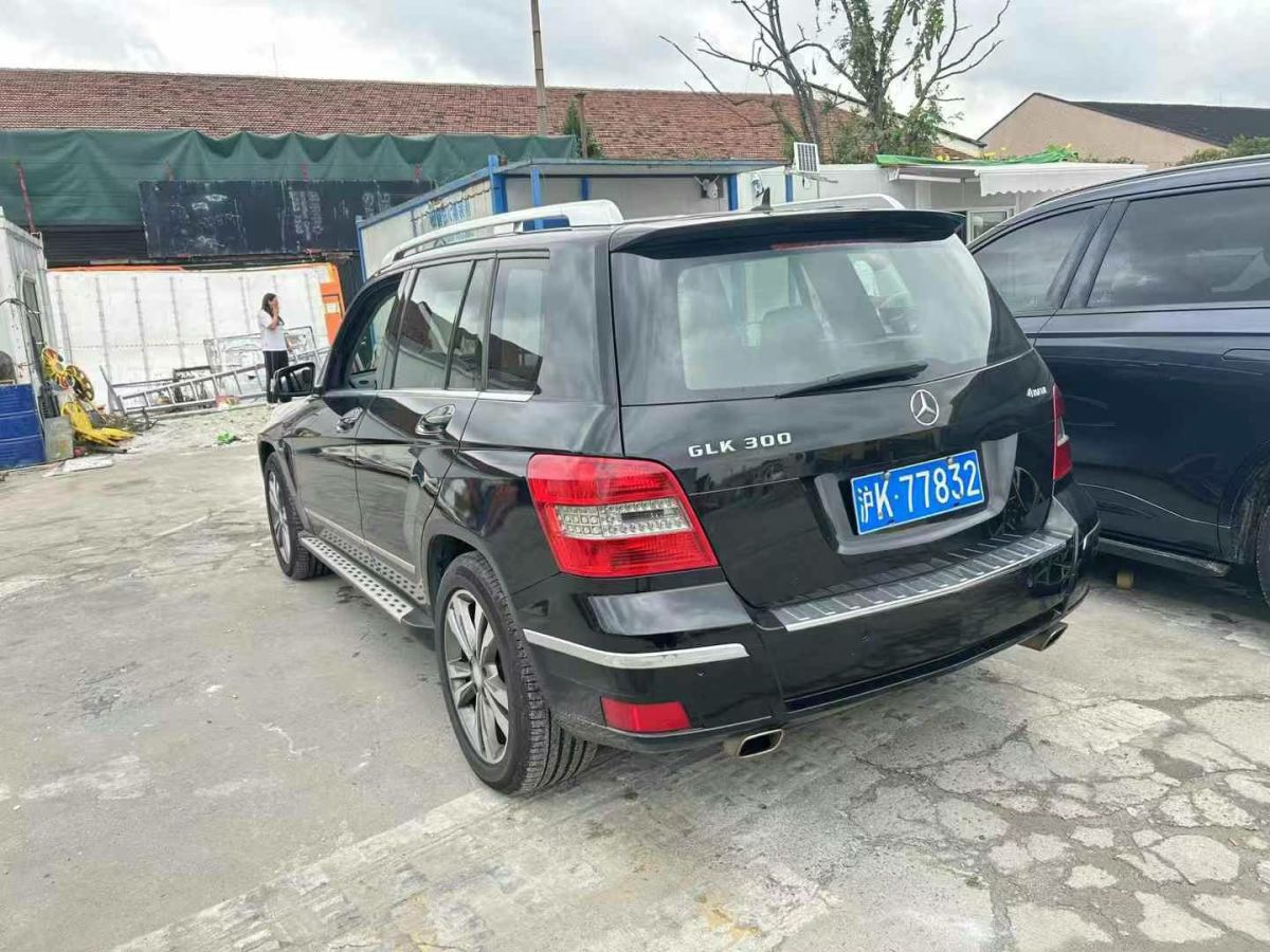 2010年7月奔馳 奔馳GLK級  2010款 GLK 300 4MATIC 時尚型