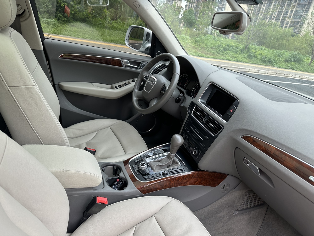 奧迪 奧迪Q5  2011款 2.0TFSI 舒適型圖片