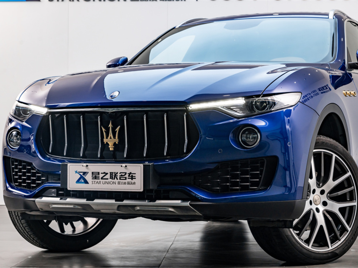 瑪莎拉蒂 Levante  2018款 3.0T 350Hp 標(biāo)準(zhǔn)版圖片