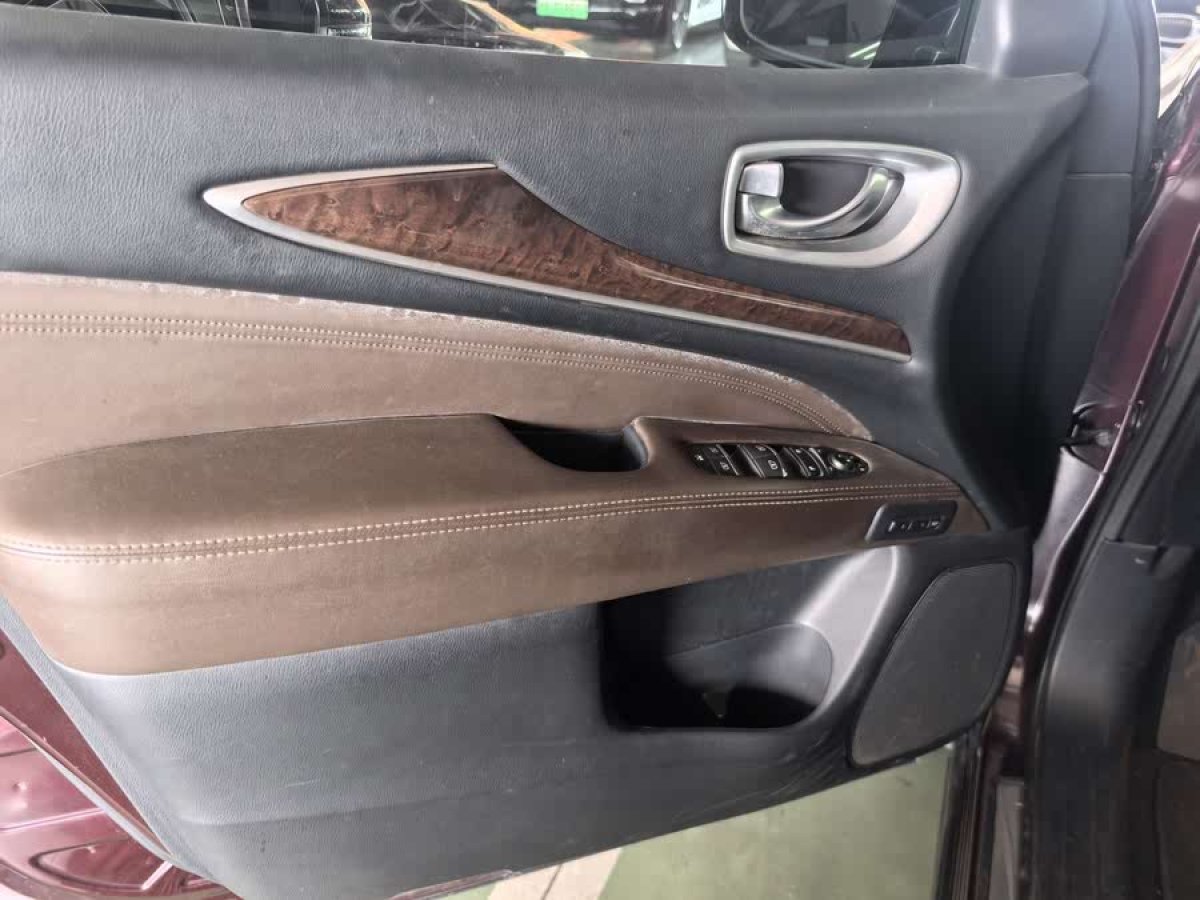 英菲尼迪 QX60  2020款 2.5 S/C Hybrid 兩驅卓越版 國VI圖片