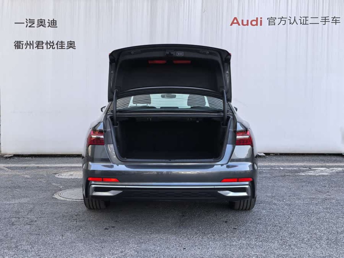 奧迪 奧迪A6L  2024款 45 TFSI 臻選動(dòng)感型圖片