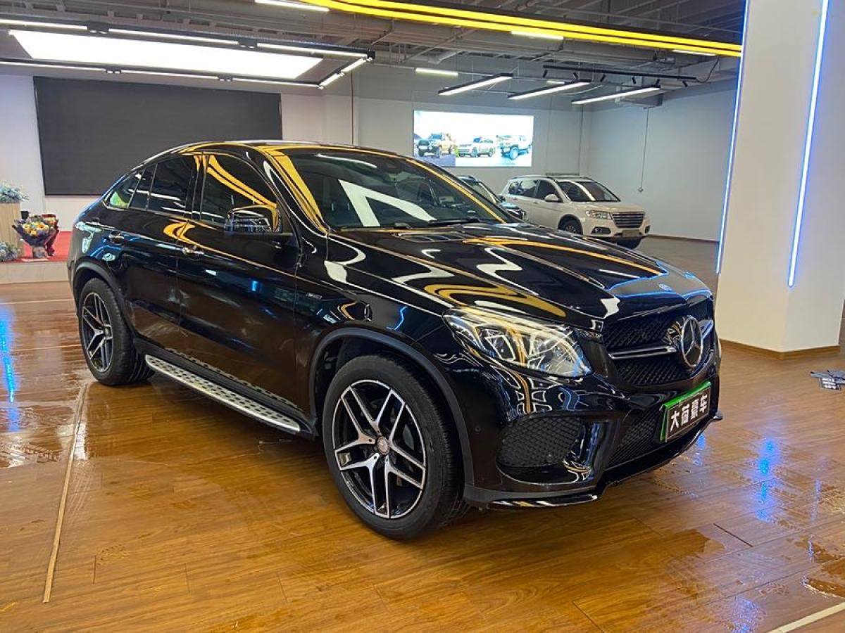 奔馳 奔馳GLE轎跑  2017款 GLE 450 AMG 4MATIC 轎跑SUV圖片