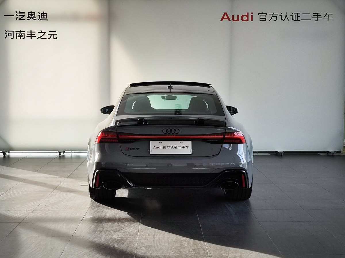 奧迪 奧迪RS 7  2024款 RS 7 4.0T Sportback performance圖片