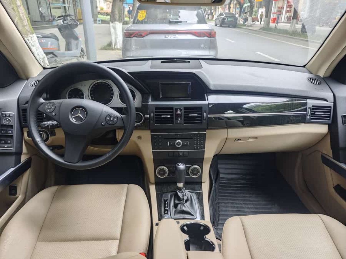 奔馳 奔馳GLK級  2011款 GLK 300 4MATIC 時尚型圖片