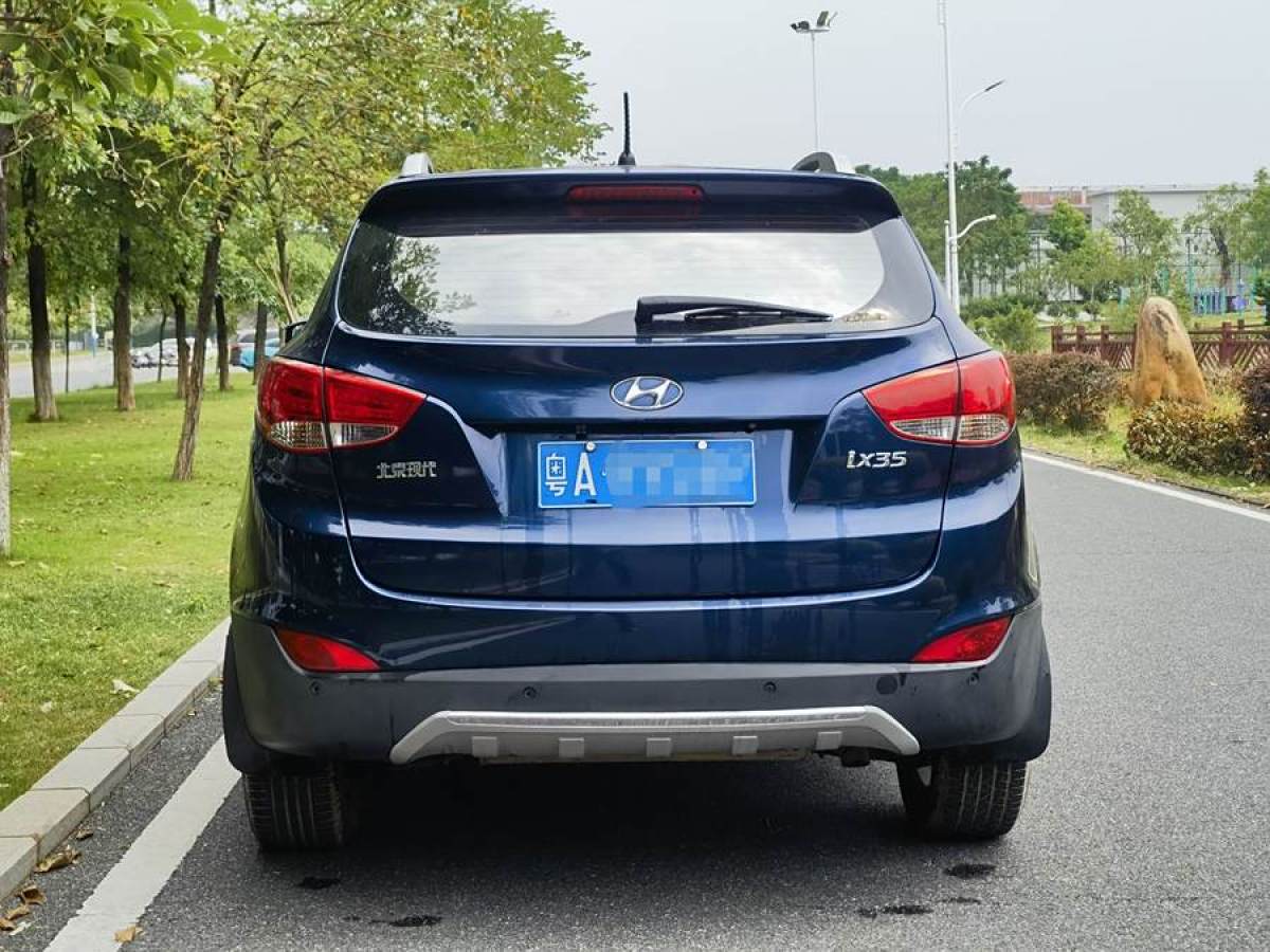 2010年9月現(xiàn)代 ix35  2010款 2.0L 自動兩驅精英版GLS