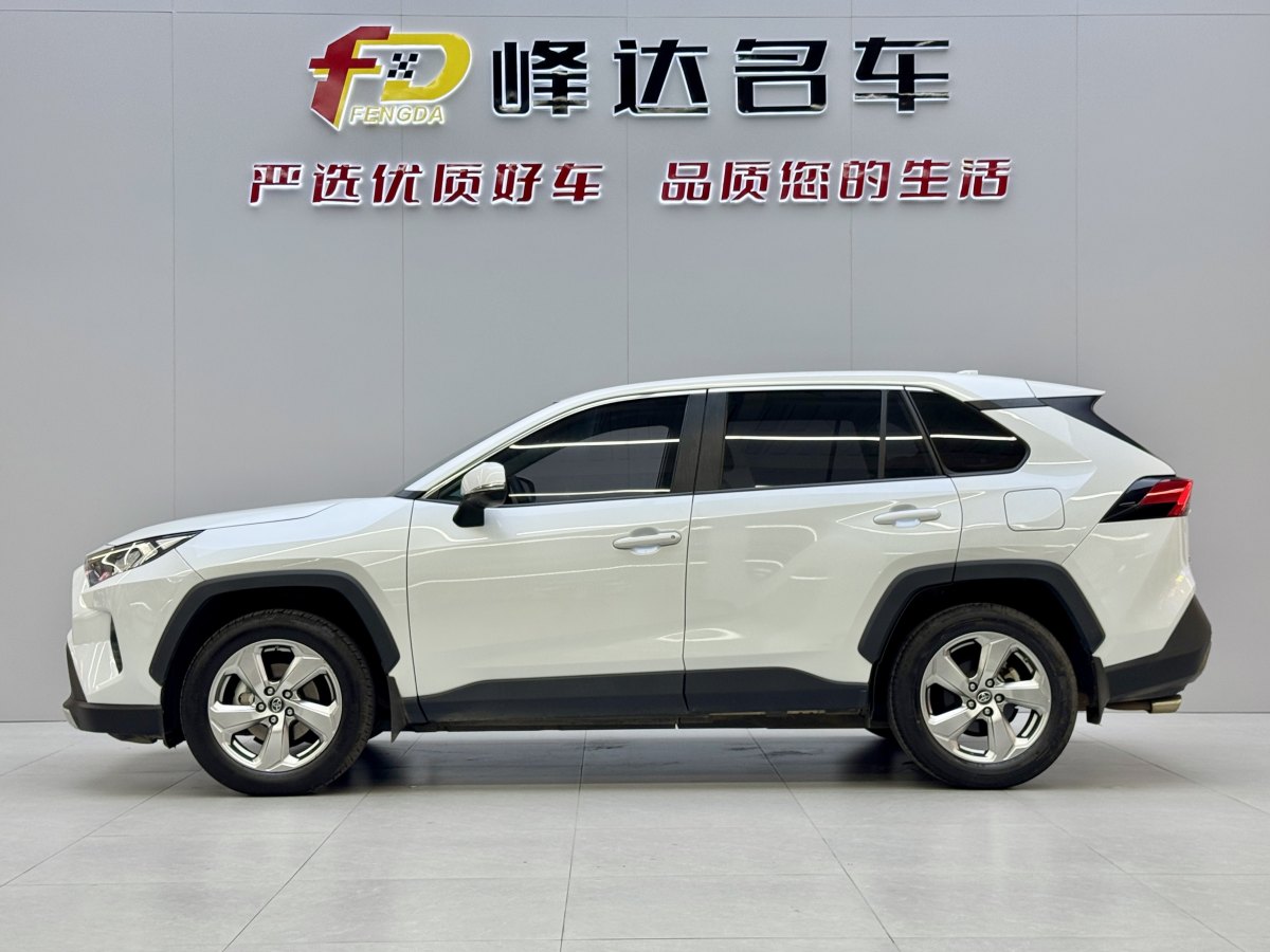 豐田 RAV4  2018款 榮放 2.0L CVT兩驅風尚版圖片