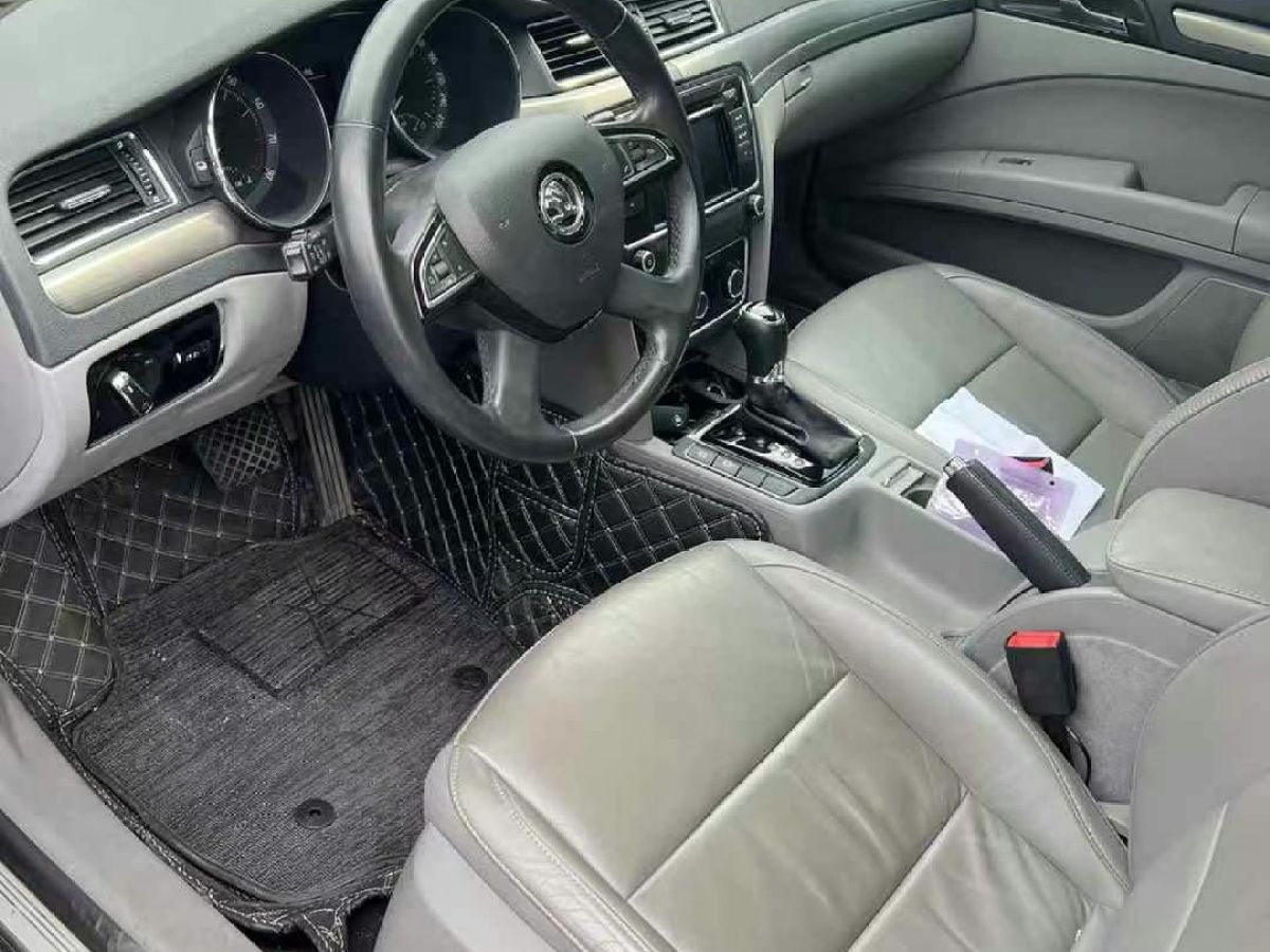 斯柯達(dá) 速派  2015款 1.8TSI 手動紳仕版圖片