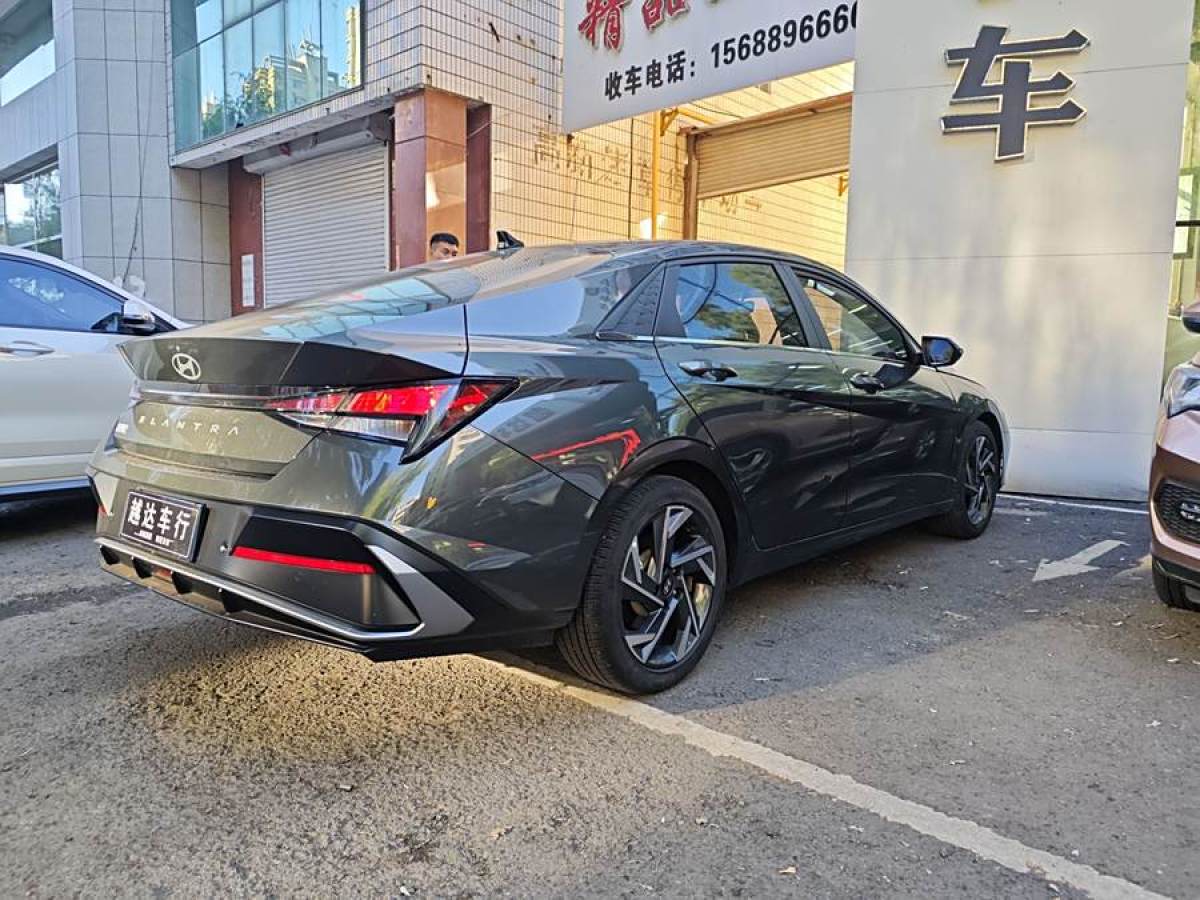 現(xiàn)代 伊蘭特  2023款 1.5L CVT GLX精英版圖片