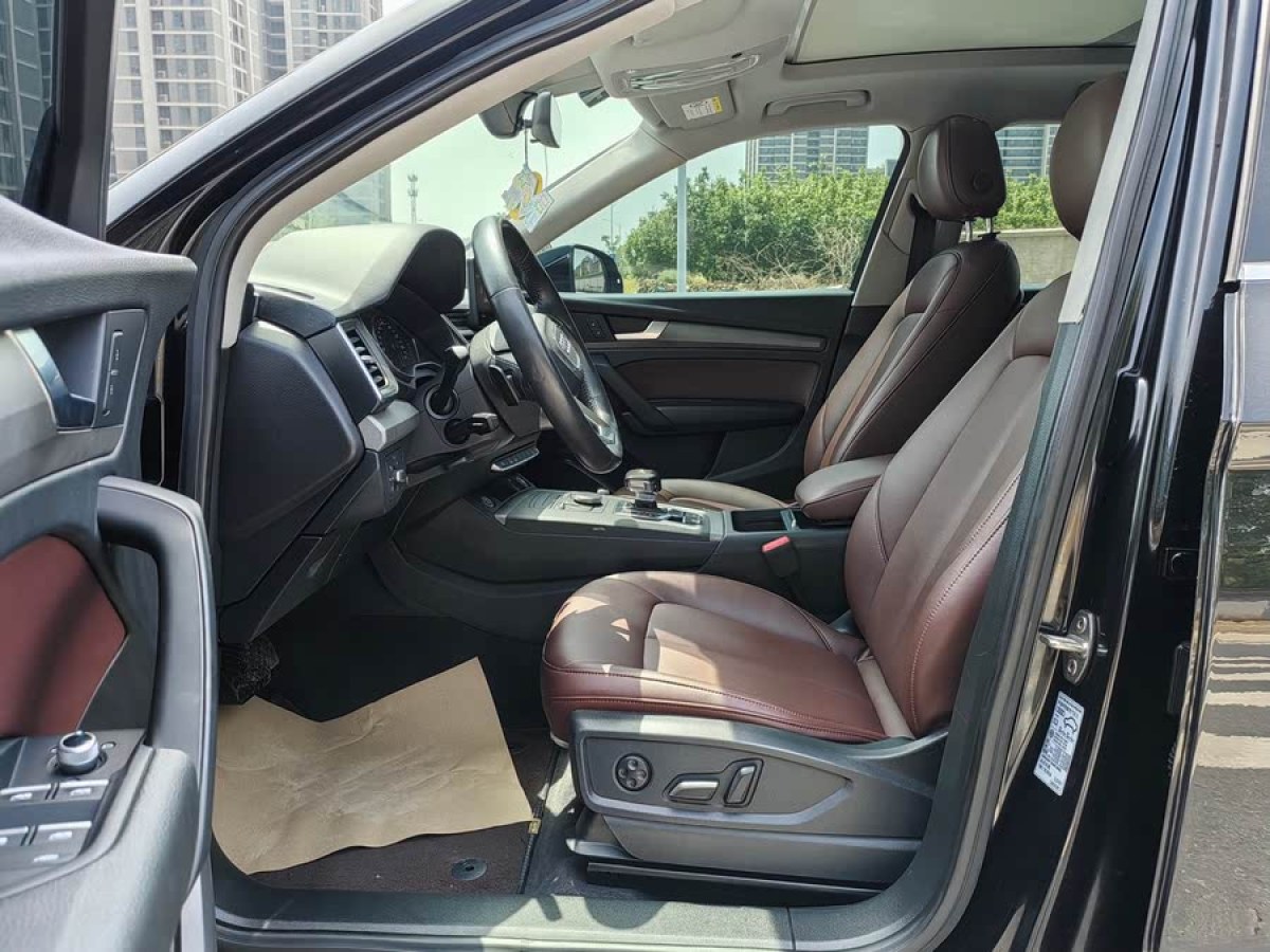 奧迪 奧迪Q5L  2018款  40 TFSI 榮享進取型 國VI圖片