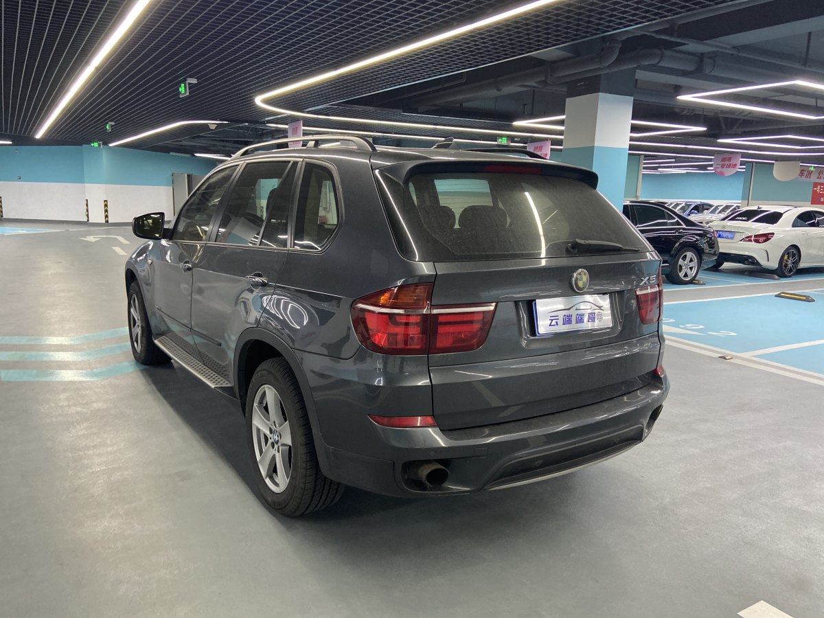 寶馬 寶馬X5  2011款 xDrive35i 領(lǐng)先型圖片