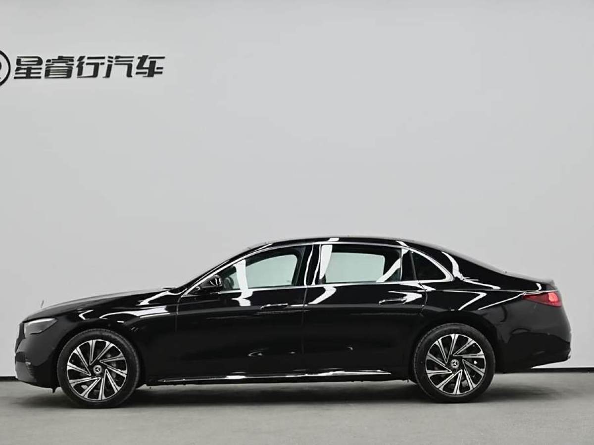 奔馳 奔馳E級  2019款 改款 E 300 L 豪華型圖片