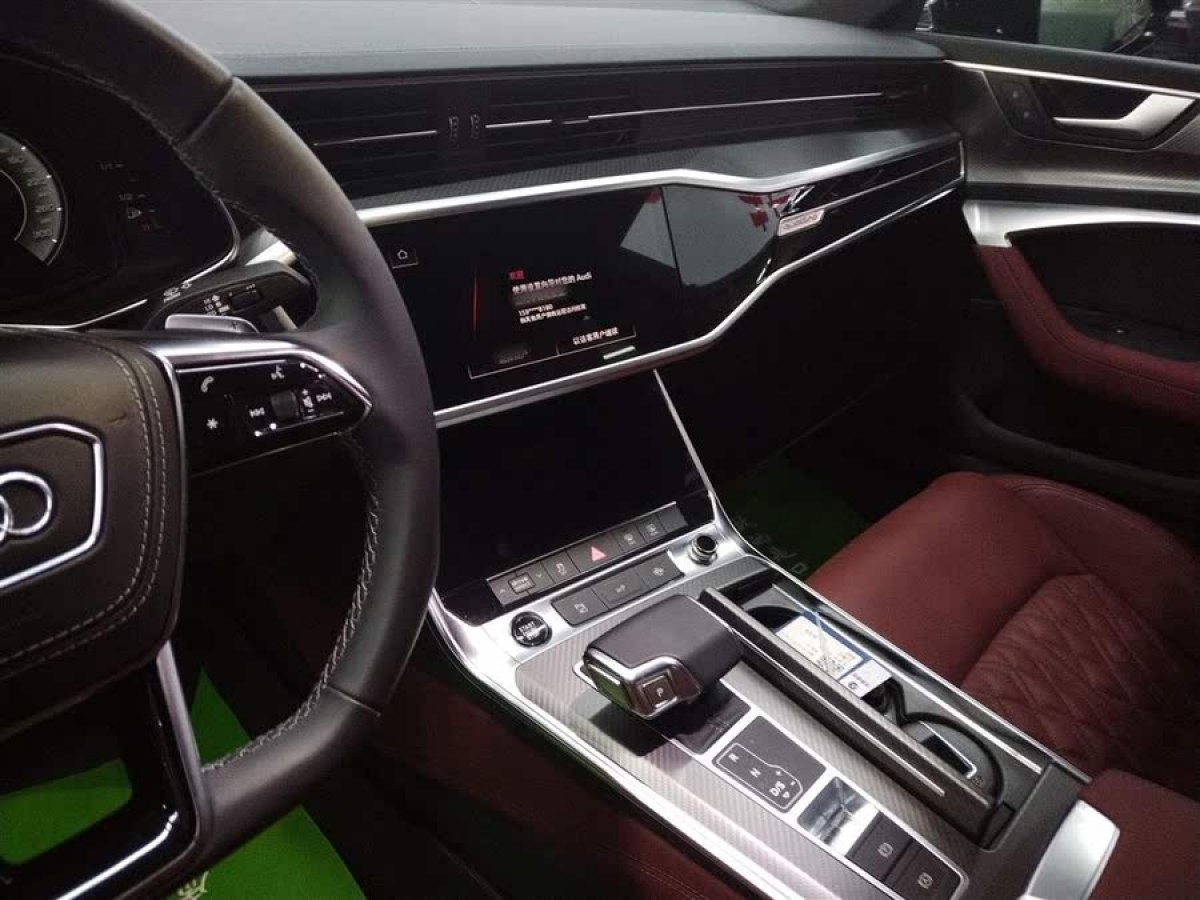 奧迪 奧迪A7L  2024款 45 TFSI quattro 黑武士版圖片