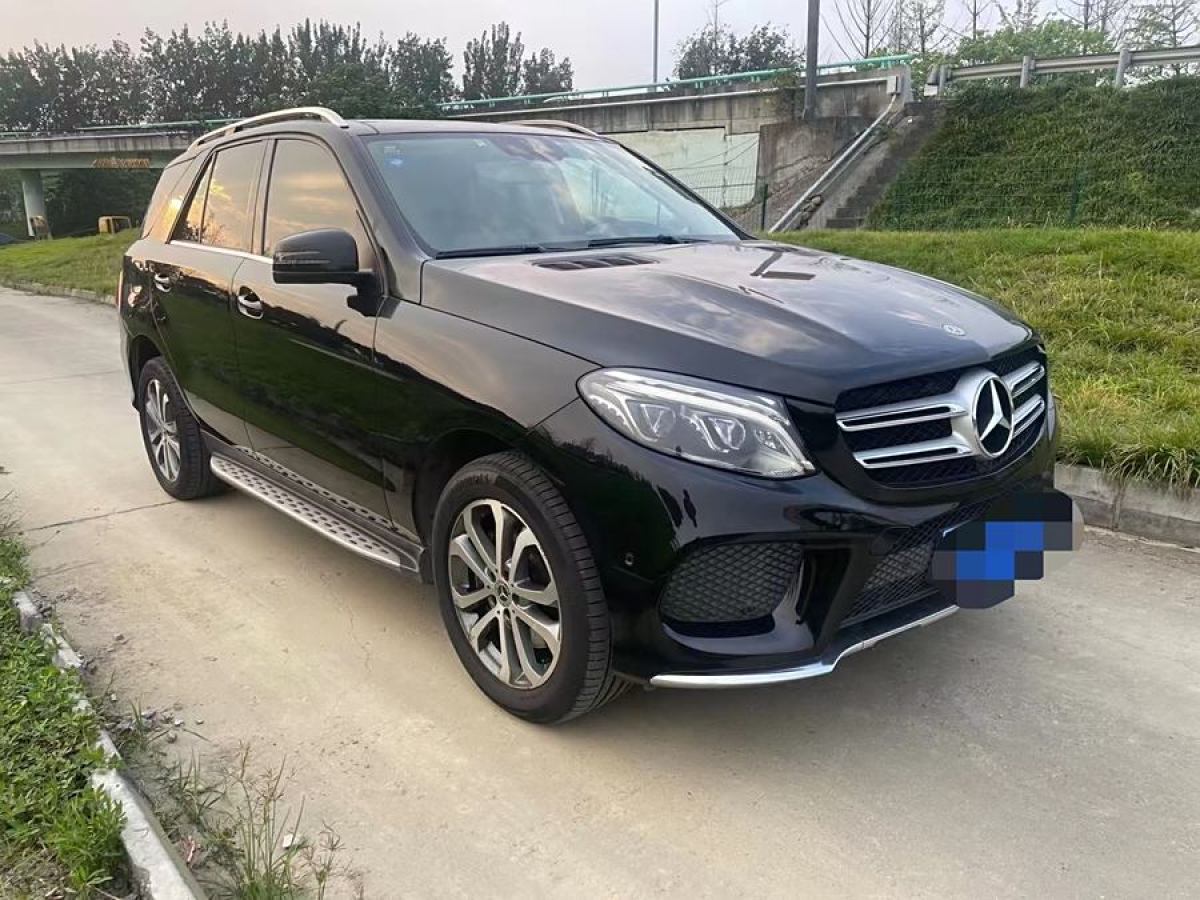 奔馳 奔馳GLE  2016款 GLE 320 4MATIC 豪華型圖片