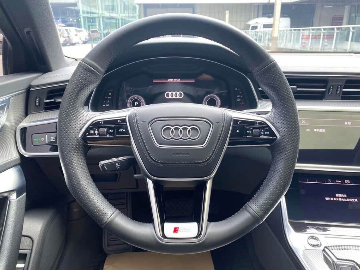 奧迪 奧迪A6L  2024款 45 TFSI 臻選動感型圖片