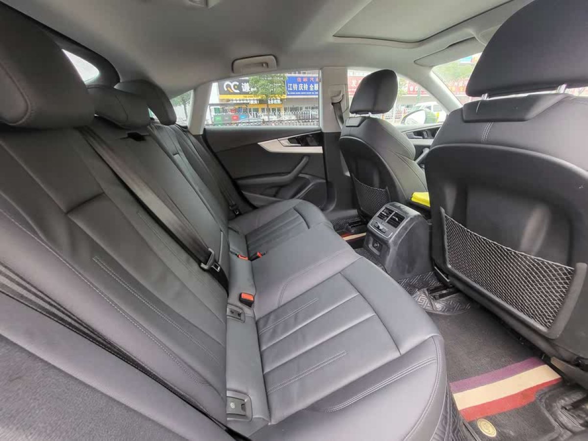 奧迪 奧迪A5  2023款 Sportback 40 TFSI 時尚動感型圖片