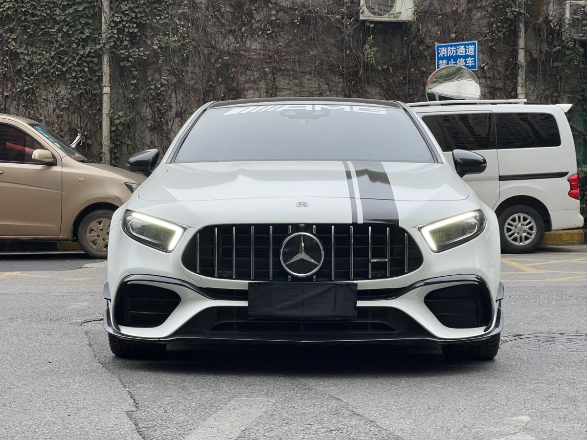 奔馳 奔馳A級(jí)AMG  2020款 改款 AMG A 45 S 4MATIC+ 先型特別版圖片