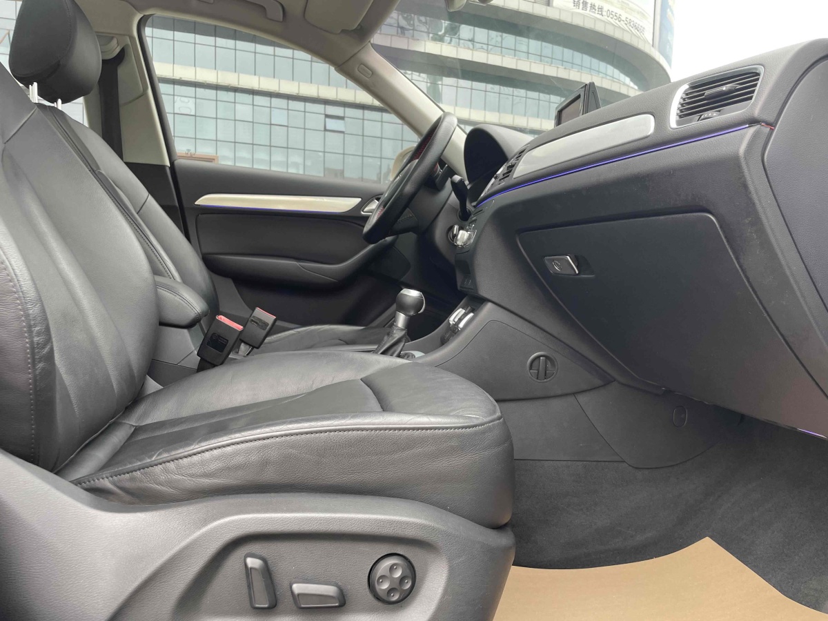 奧迪 奧迪Q3  2013款 35TFSI 舒適型圖片