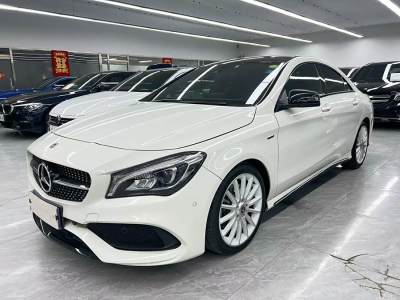 2018年1月 奔馳 奔馳CLA級(jí)(進(jìn)口) CLA 220 4MATIC 極地限量版圖片