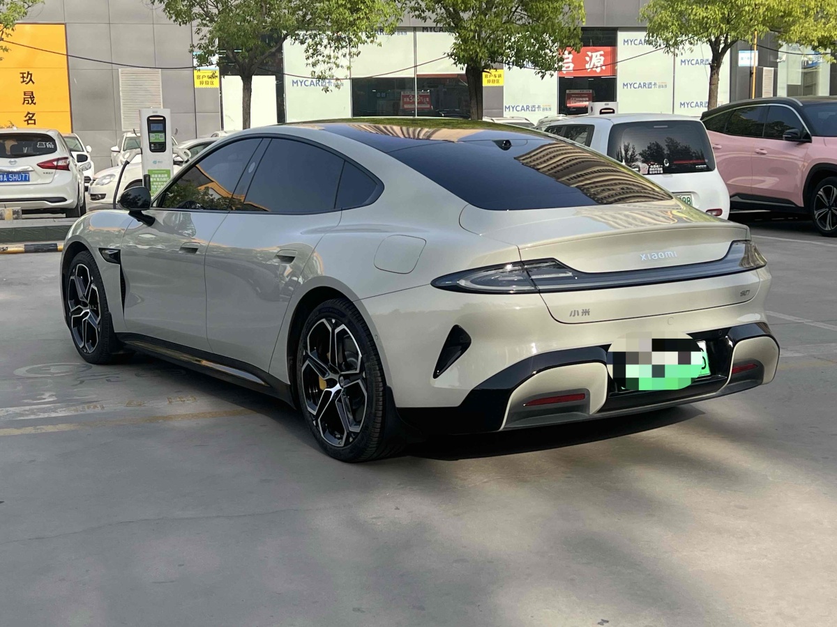 2024年10月小米 小米SU7  2024款 700km 后驅(qū)長續(xù)航智駕版