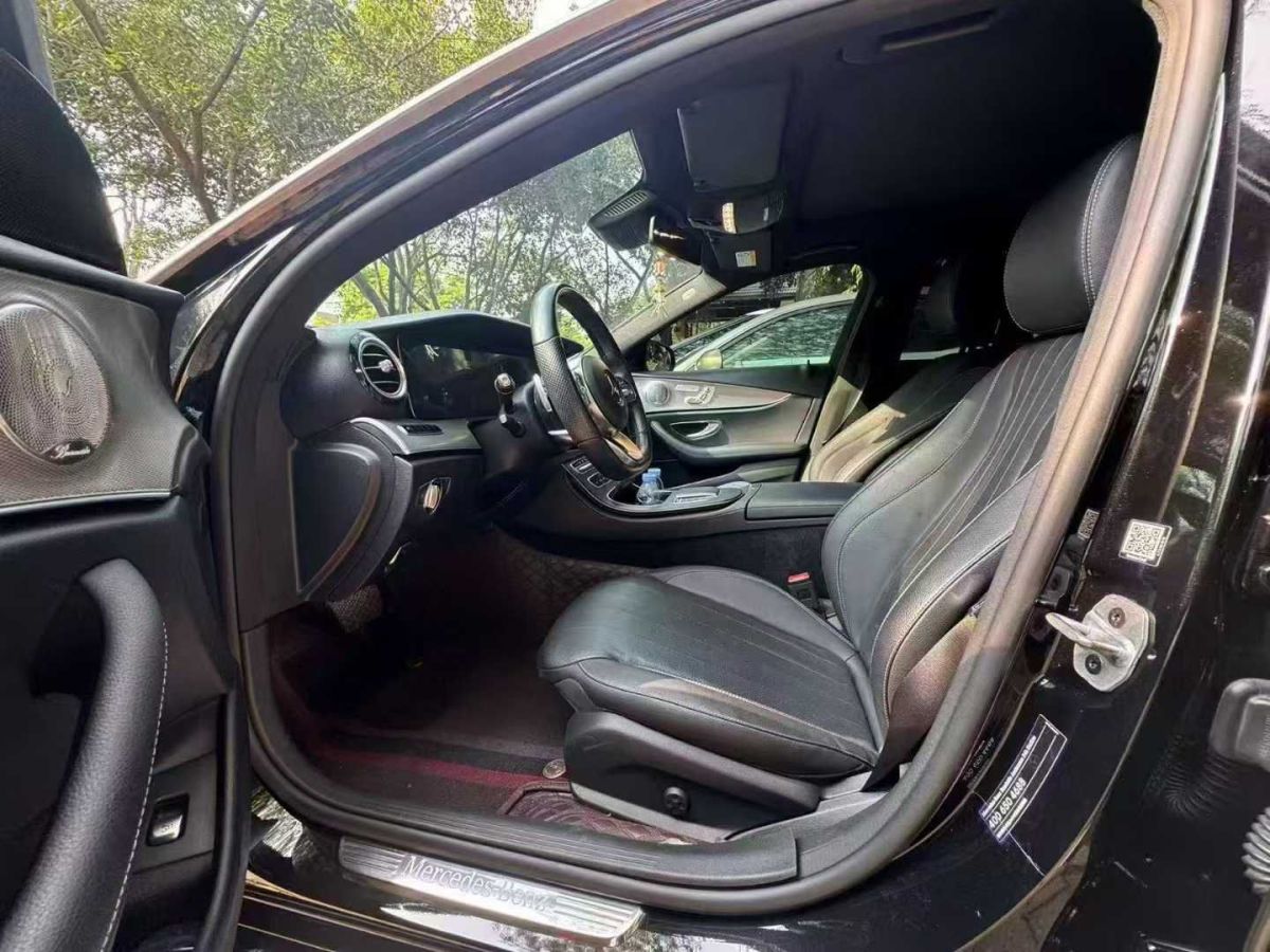 奔馳 奔馳GLE  2020款  GLE 350 4MATIC 時尚型圖片