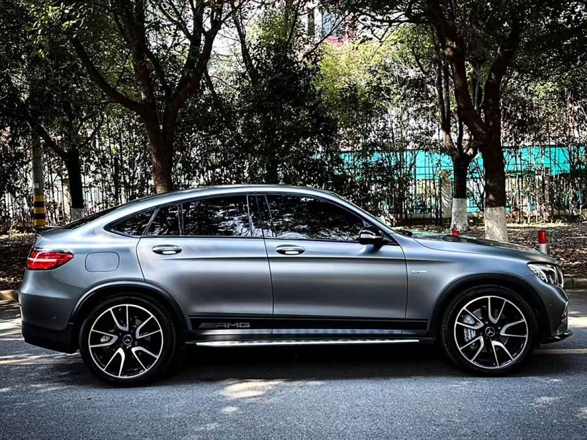 奔馳 奔馳GLC轎跑 AMG  2017款 AMG GLC 43 4MATIC 轎跑SUV圖片