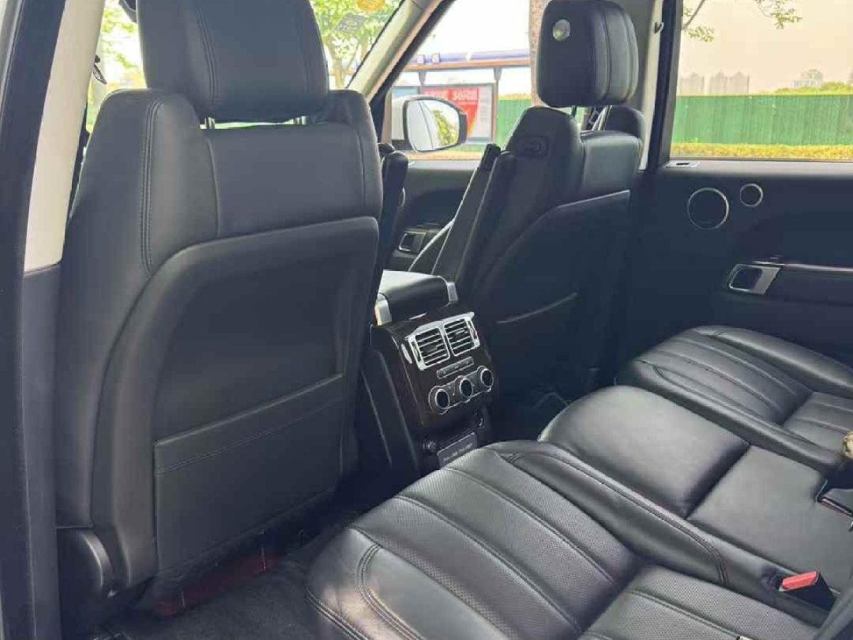 路虎 攬勝  2017款 極光Convertible 2.0T HSE Dynamic 美規(guī)版圖片