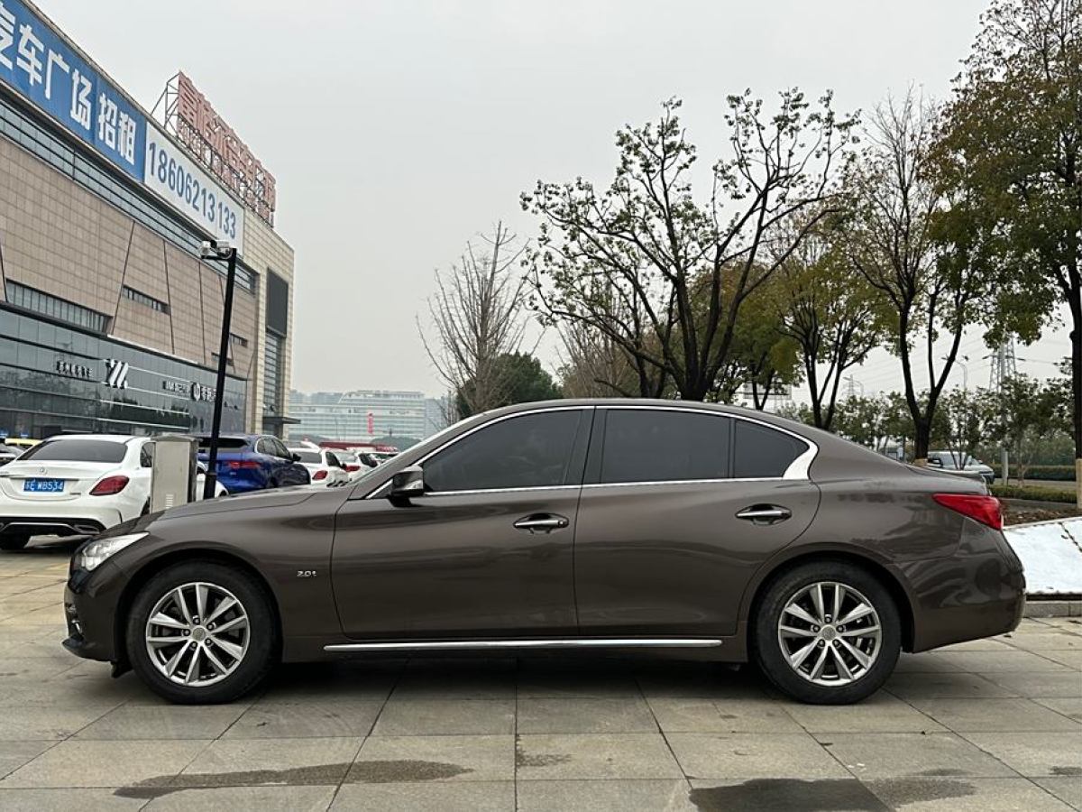 英菲尼迪 Q50L  2015款 2.0T 舒適版圖片