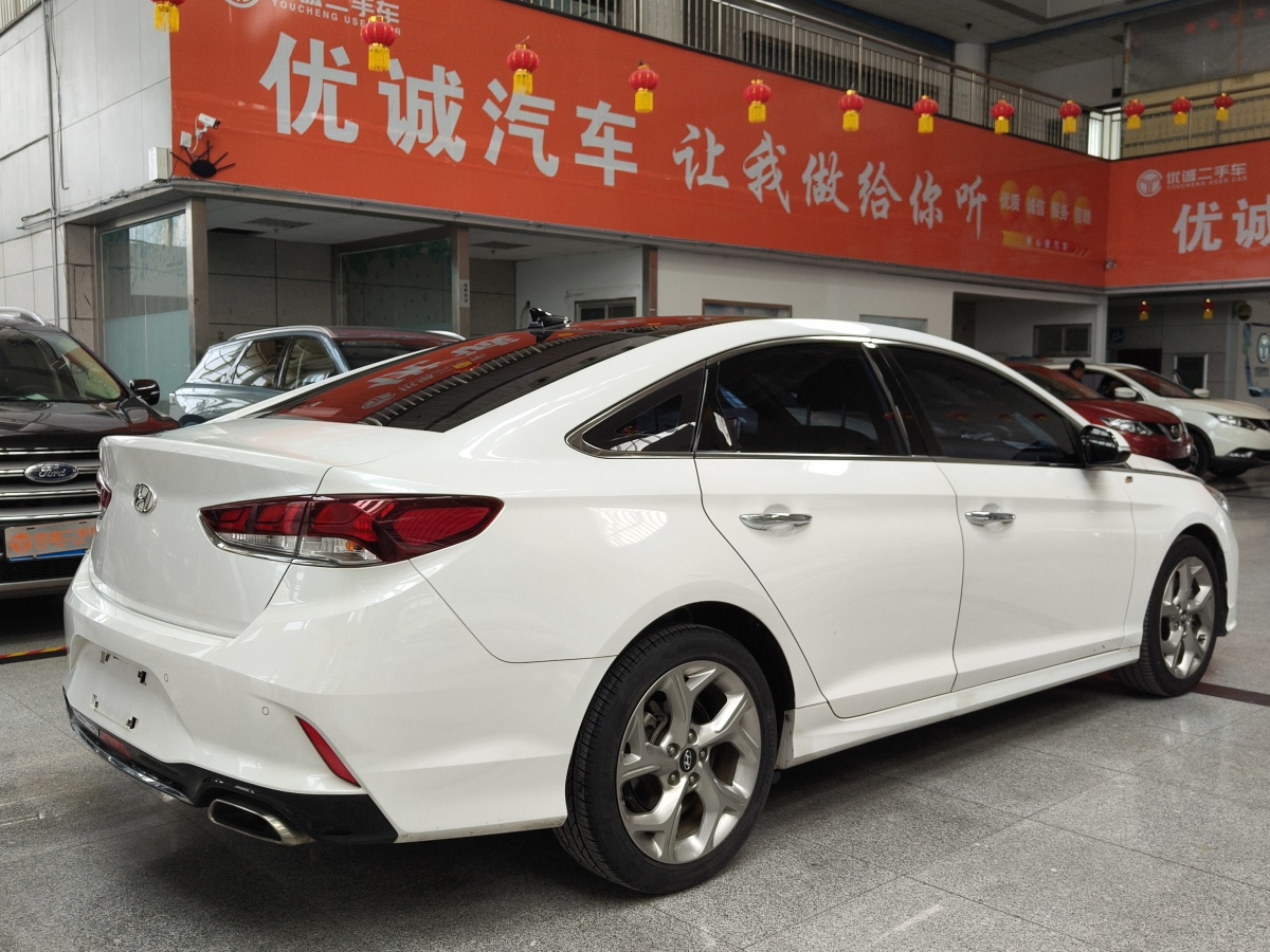 2019年4月現(xiàn)代 索納塔  2019款 1.6T GLS智能型紀念款