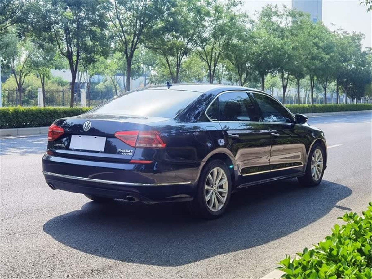 大眾 帕薩特  2017款 330TSI DSG尊榮版圖片
