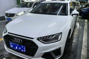 奥迪A4L 奥迪 40 TFSI 时尚动感型