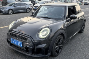 MINI MINI 1.5T COOPER 黑標(biāo)特別版