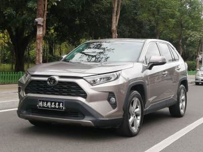 2021年1月 豐田 RAV4榮放 2.0L CVT兩驅(qū)風(fēng)尚版圖片