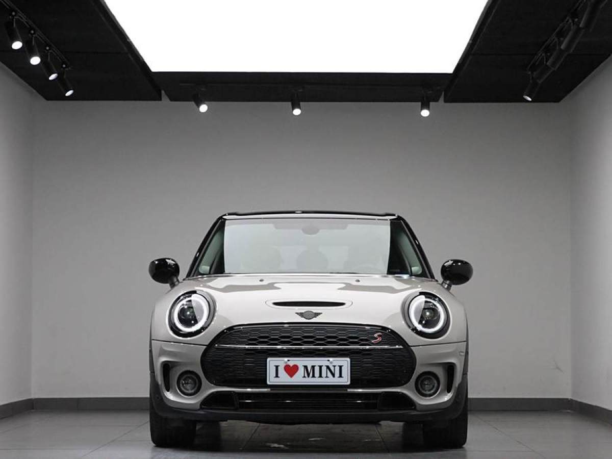 MINI CLUBMAN  2023款 改款 2.0T COOPER S 鑒賞家圖片