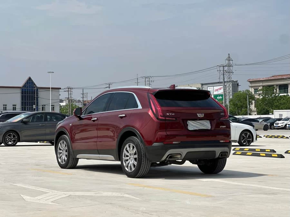 凱迪拉克 XT4  2018款 28T 兩驅(qū)領(lǐng)先型圖片