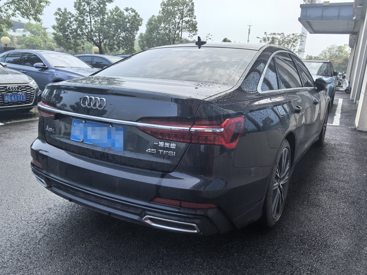 奧迪 奧迪A6L  2022款 45 TFSI 臻選動(dòng)感型圖片