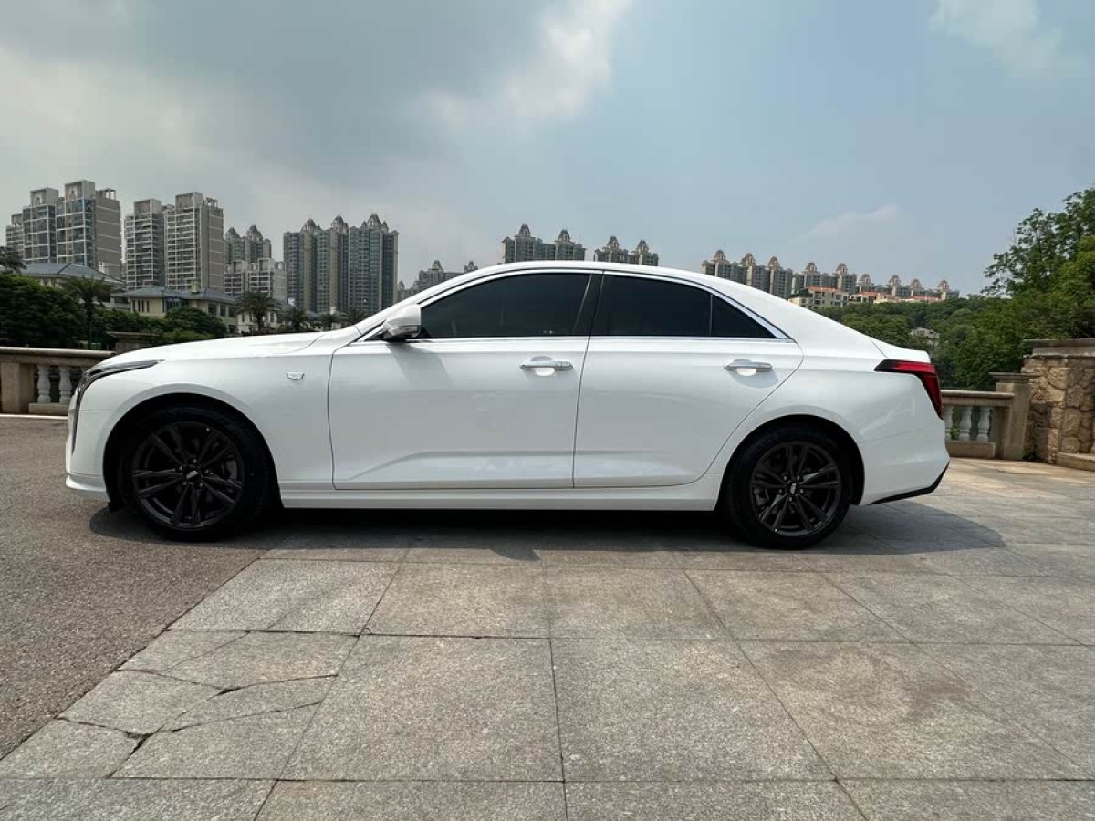 凱迪拉克 CT4  2022款 28T 豪華型圖片
